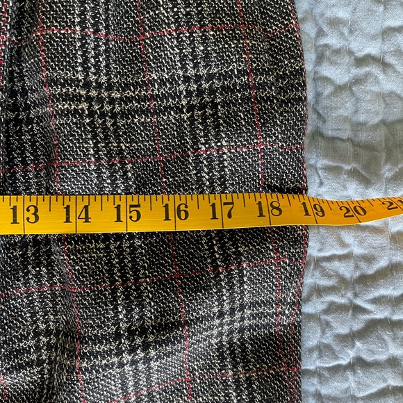 Lowell & Whitney Plaid Skirt - Picture 5 of 8